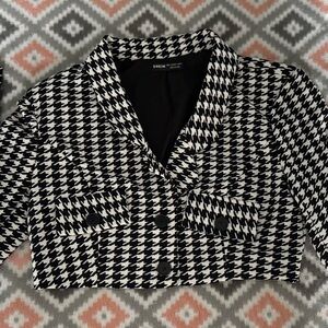 SHEIN Black and White Houndstooth Jacket
